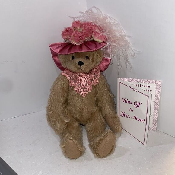 Ashton Drake Hats Off to You, Mom Limited Edition Bear Christy Firmage - Picture 4 of 10